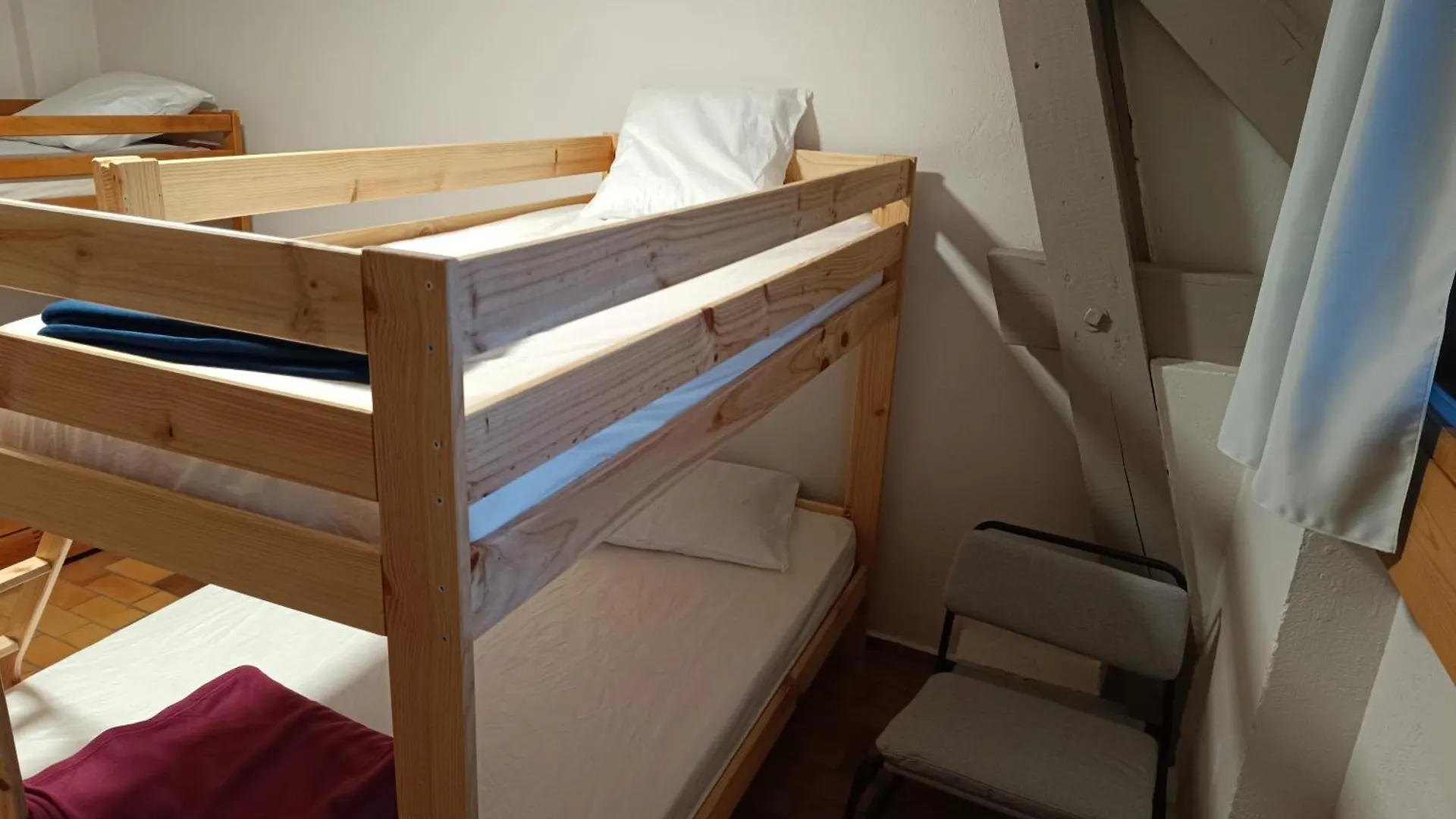 La Mansio De Bons Hostel Λε Ντεζ Αλπ
