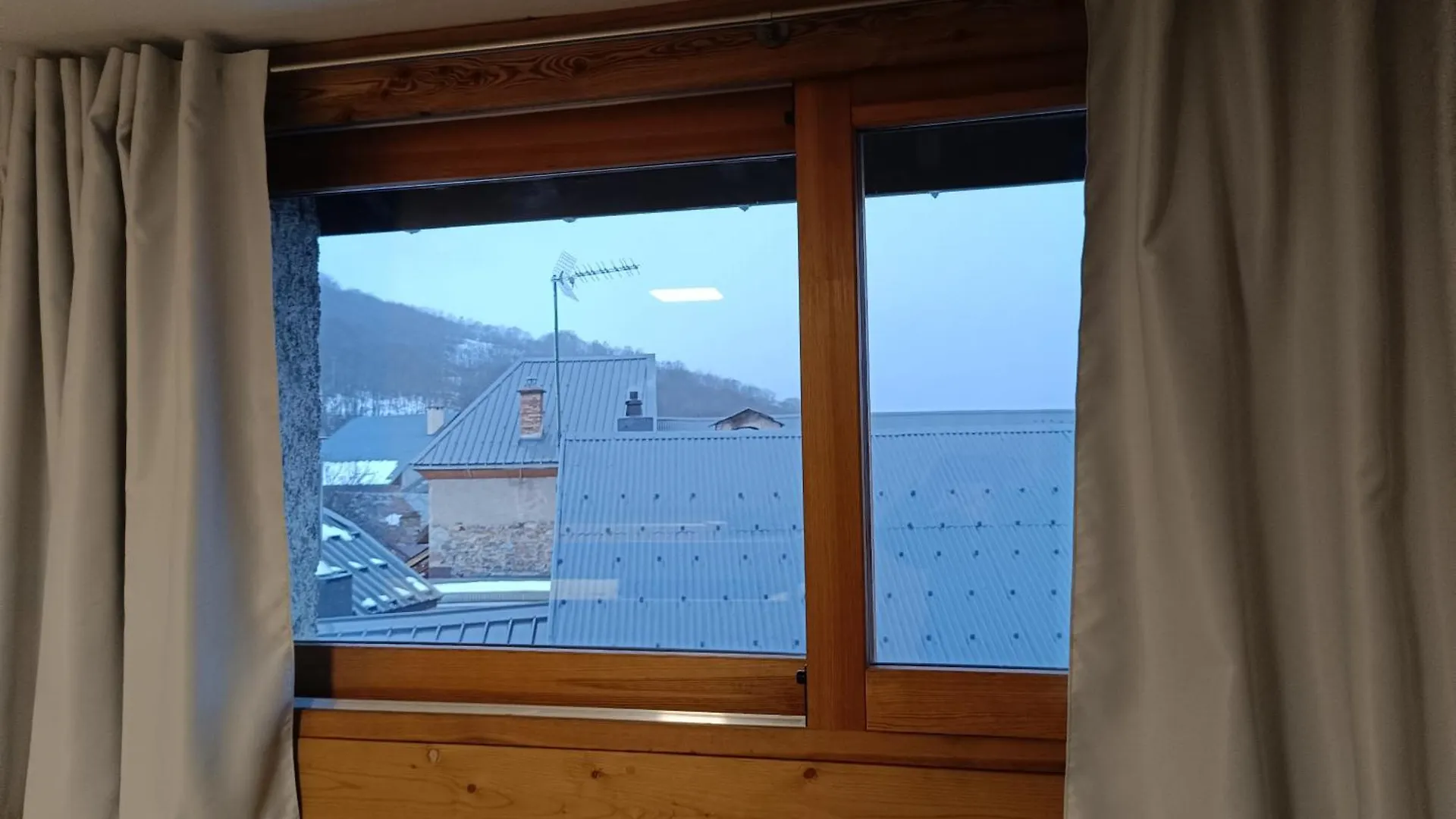Auberge de jeunesse La Mansio De Bons à Les Deux Alpes 0*,  France
